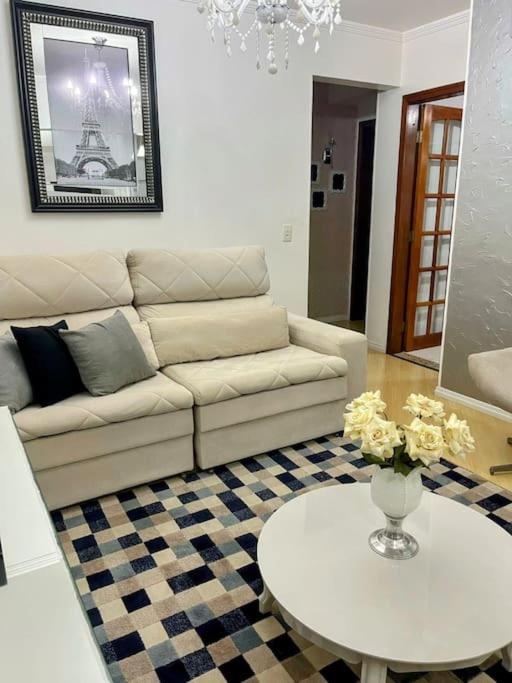 1 Quadra Da Praia E Da Roda Gigante Balneario Camboriu Ngoại thất bức ảnh